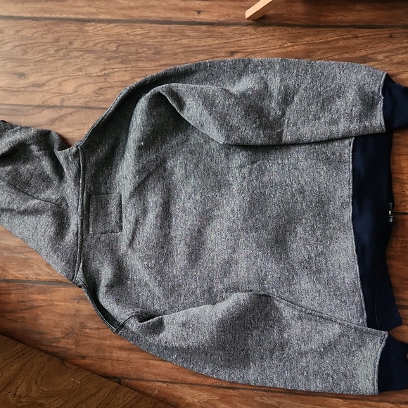 NWT Boys zip up hoodie - Picture 4 of 5